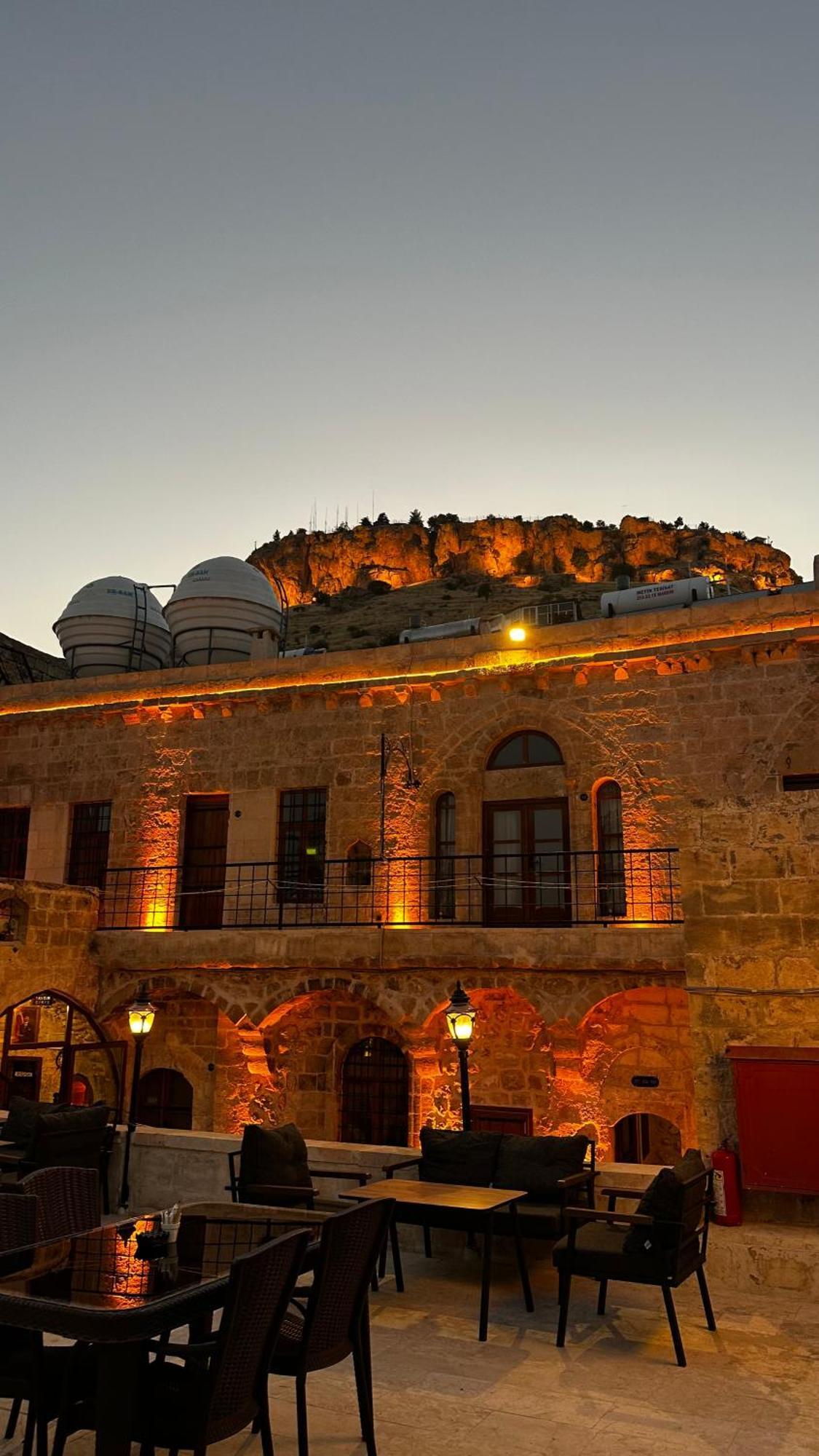 Fairouz Hotel